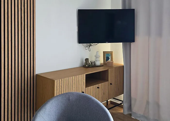 2 Bedroom Stunning In Rab Rab Town