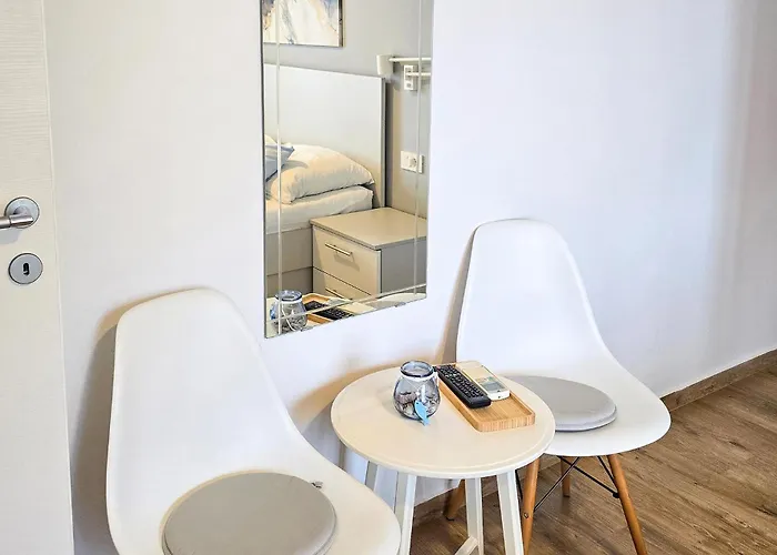 Apartmán 2 Bedroom Stunning In Rab
